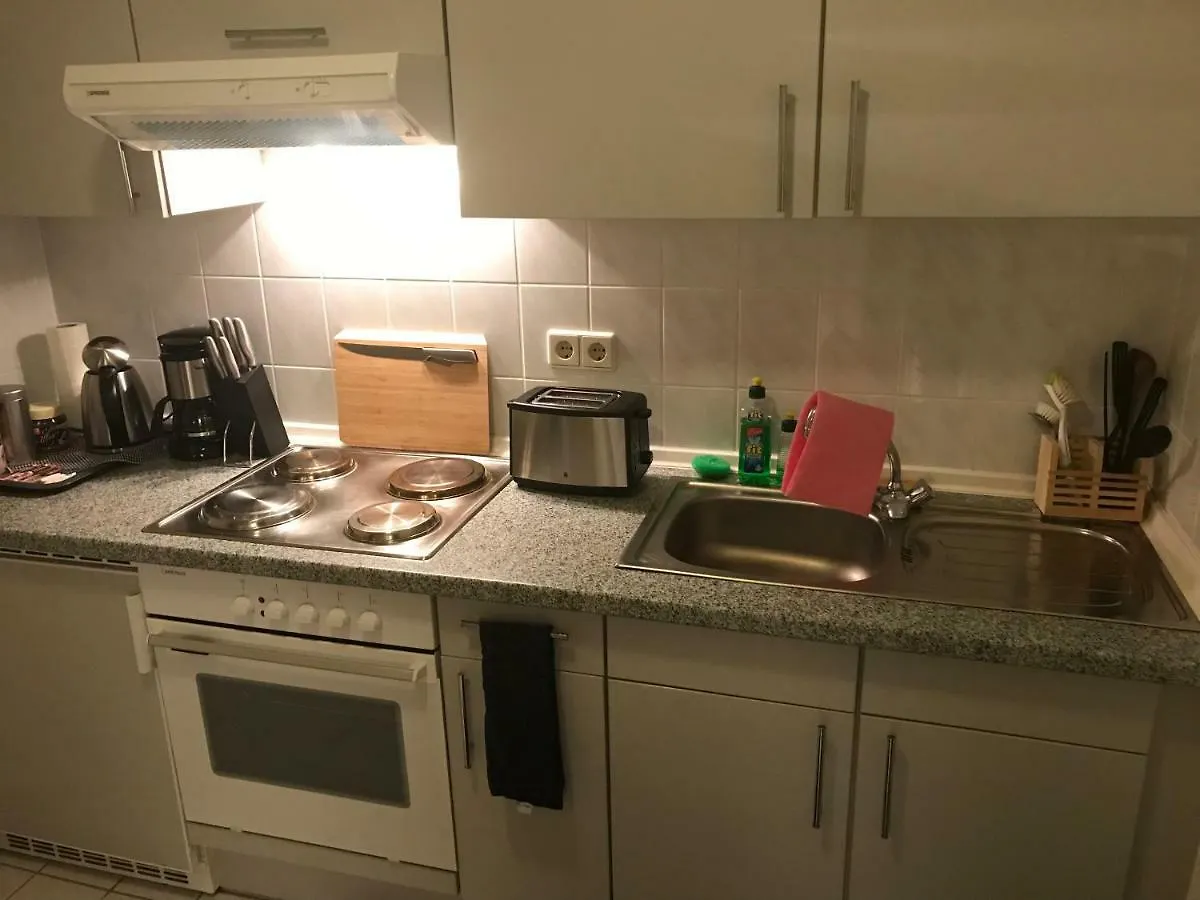 Apartament Kleine Wohnung Im Gruenen Drezno Niemcy